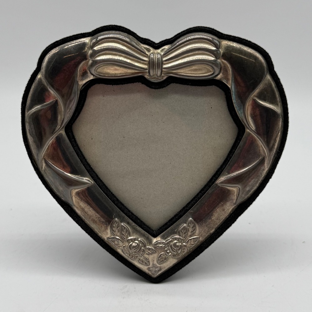 Vintage Silver Plated Heart 3D Ribbon Bow Rose Picture Frame Black Velvet Back